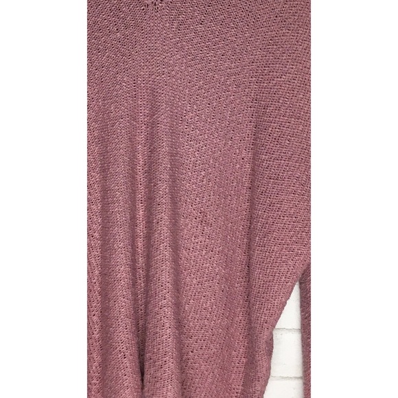 Urban Outfitters Pink V-neck Sweater - Picture 8 of 8